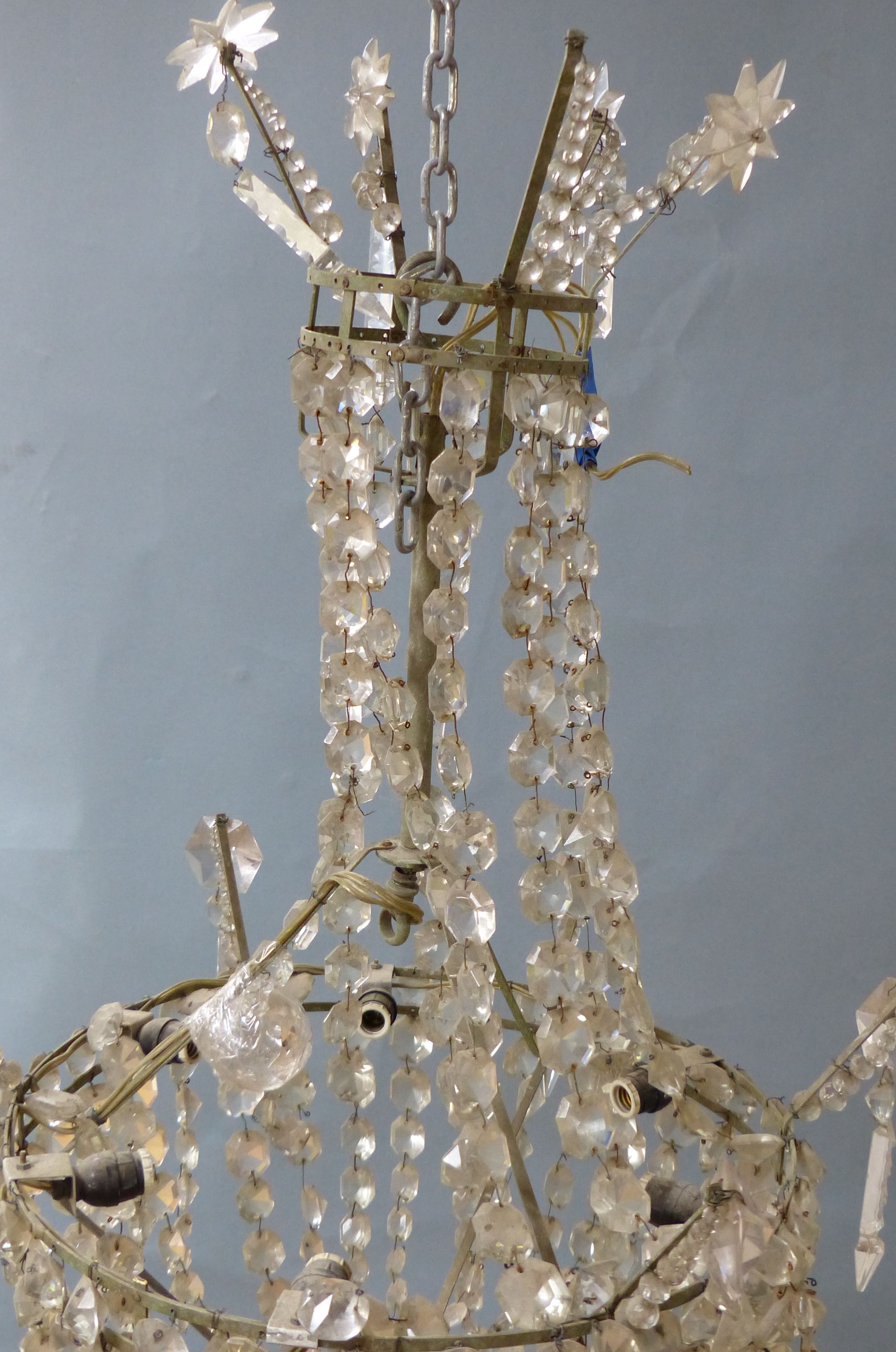 A French glass lustre bag chandelier